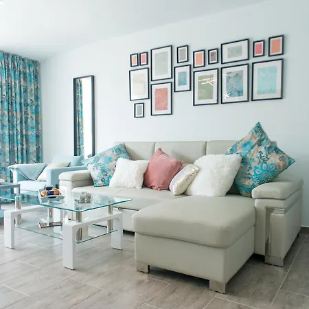 Σπίτι διακοπών Luxury Independent Resort, Las Americas, 2 Min To The Beach