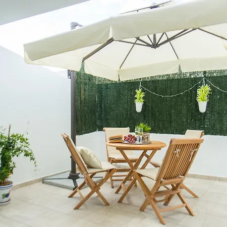 Σπίτι διακοπών Luxury Independent Resort, Las Americas, 2 Min To The Beach *